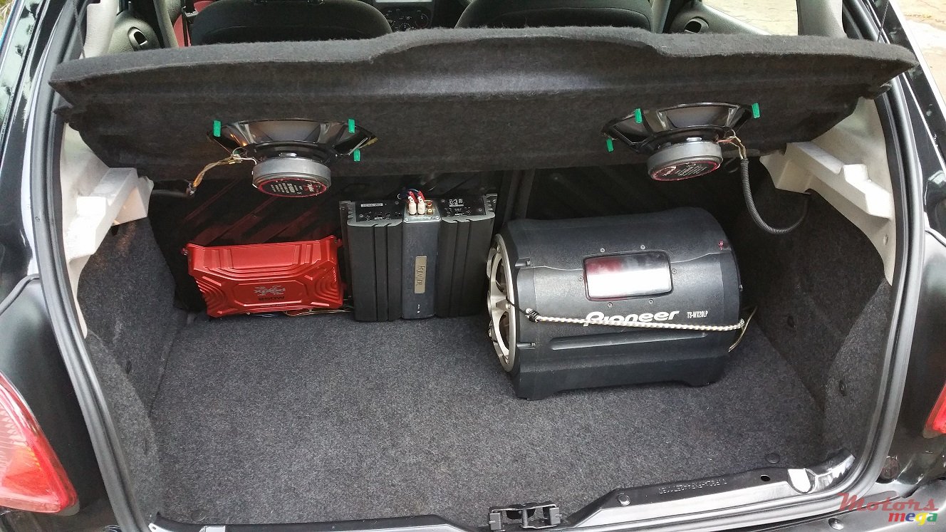 2004' Peugeot 206 Xline photo #5