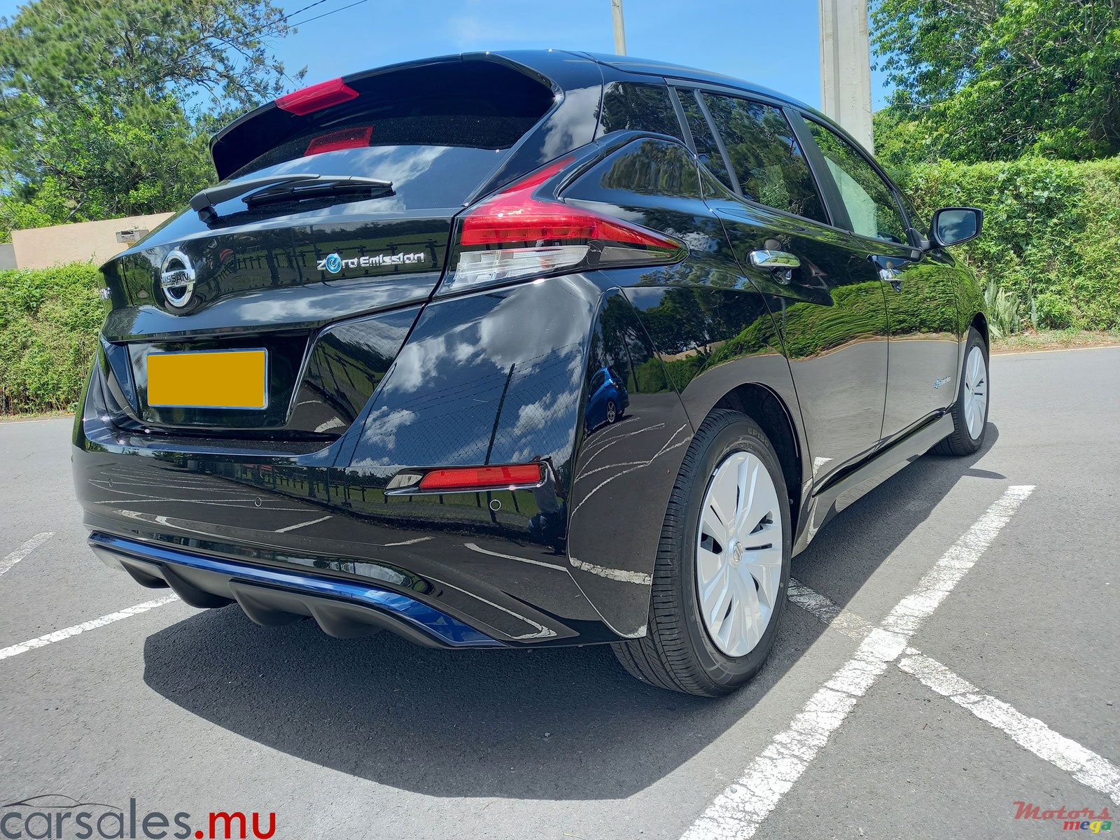 2021' Nissan Leaf X Zero Emission photo #4