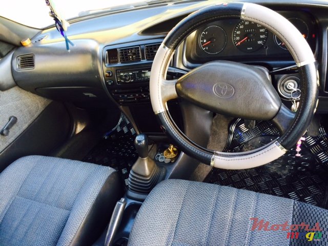 1992' Toyota Corolla photo #3