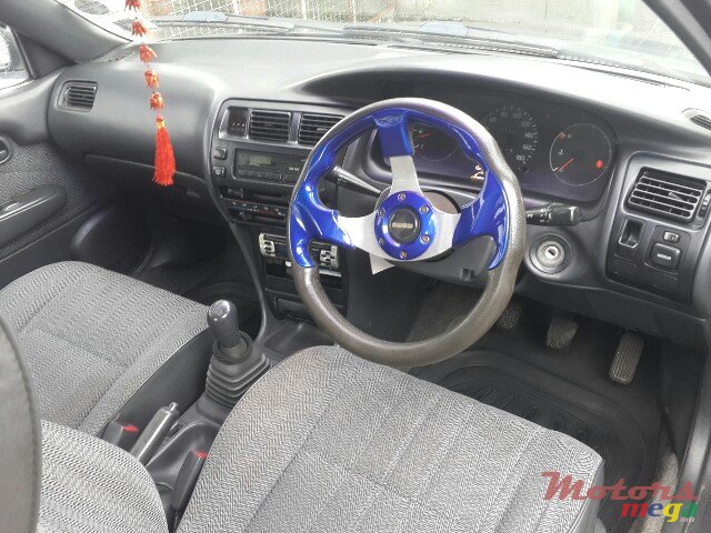 1993' Toyota Corolla photo #2