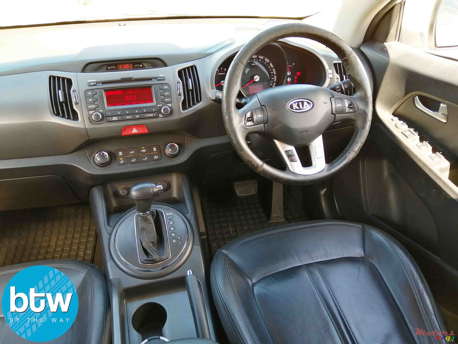 2011' Kia Sportage photo #7