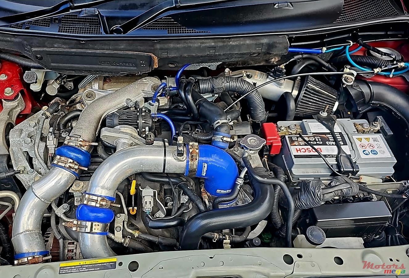 2012' Nissan Juke photo #7