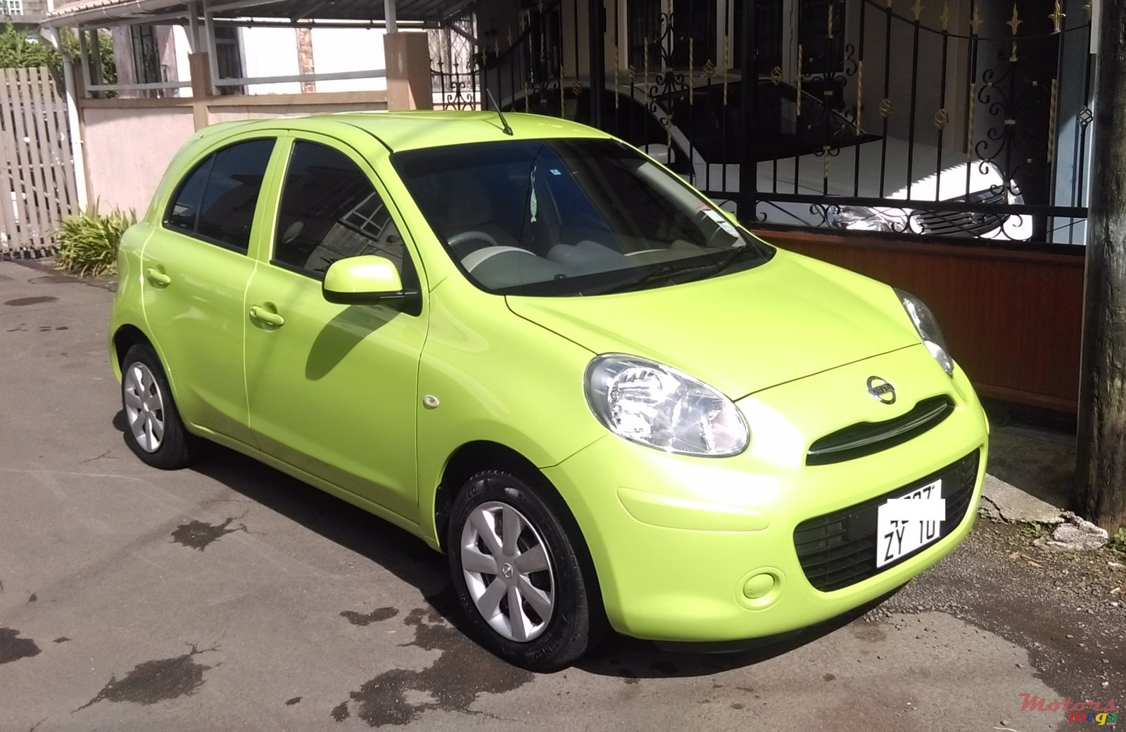 2010' Nissan March K13 photo #1