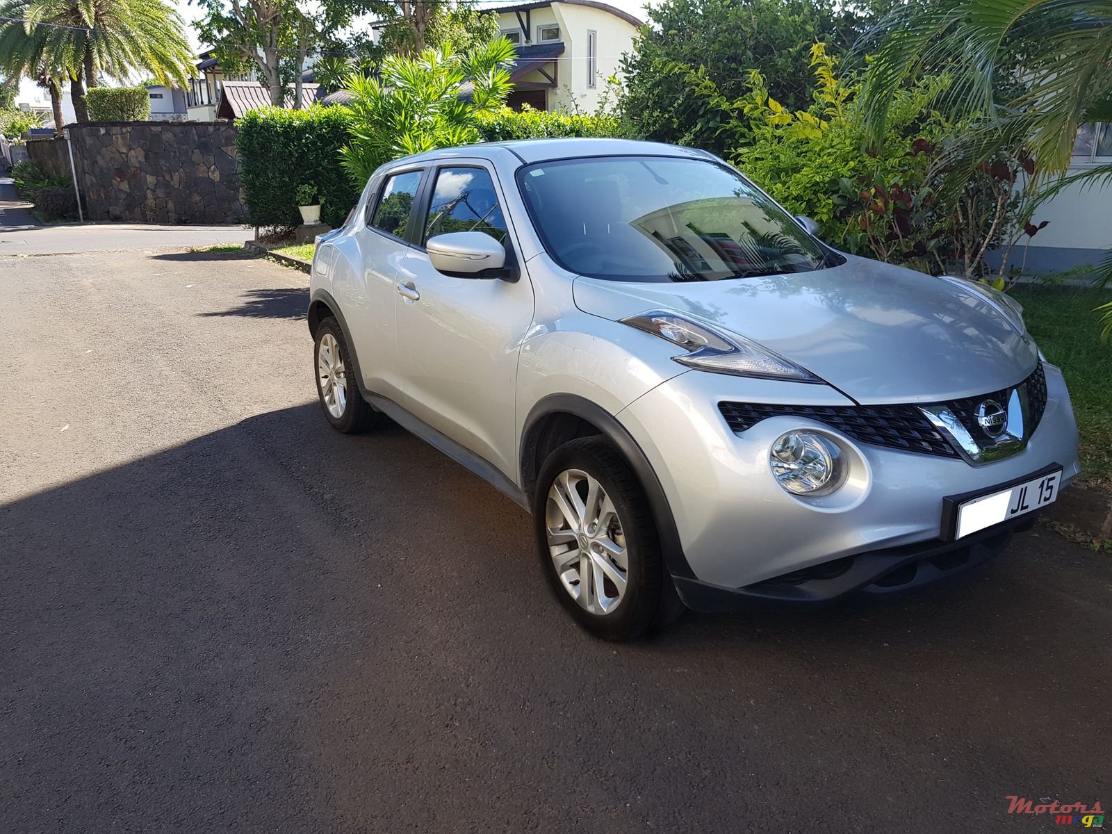 2015' Nissan Juke photo #3