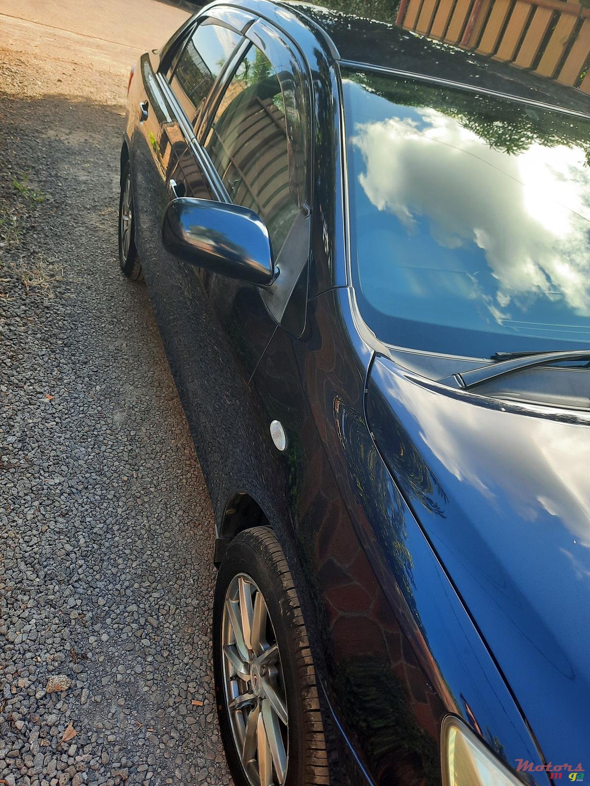 2009' Toyota Axio photo #5