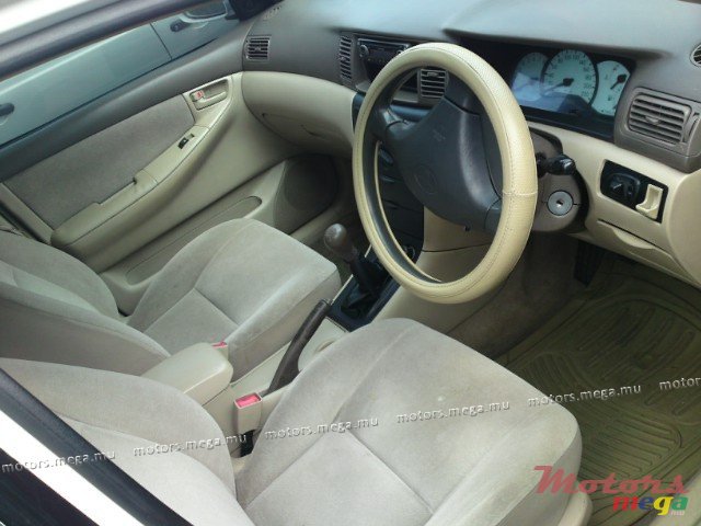 2002' Toyota Corolla japan photo #2