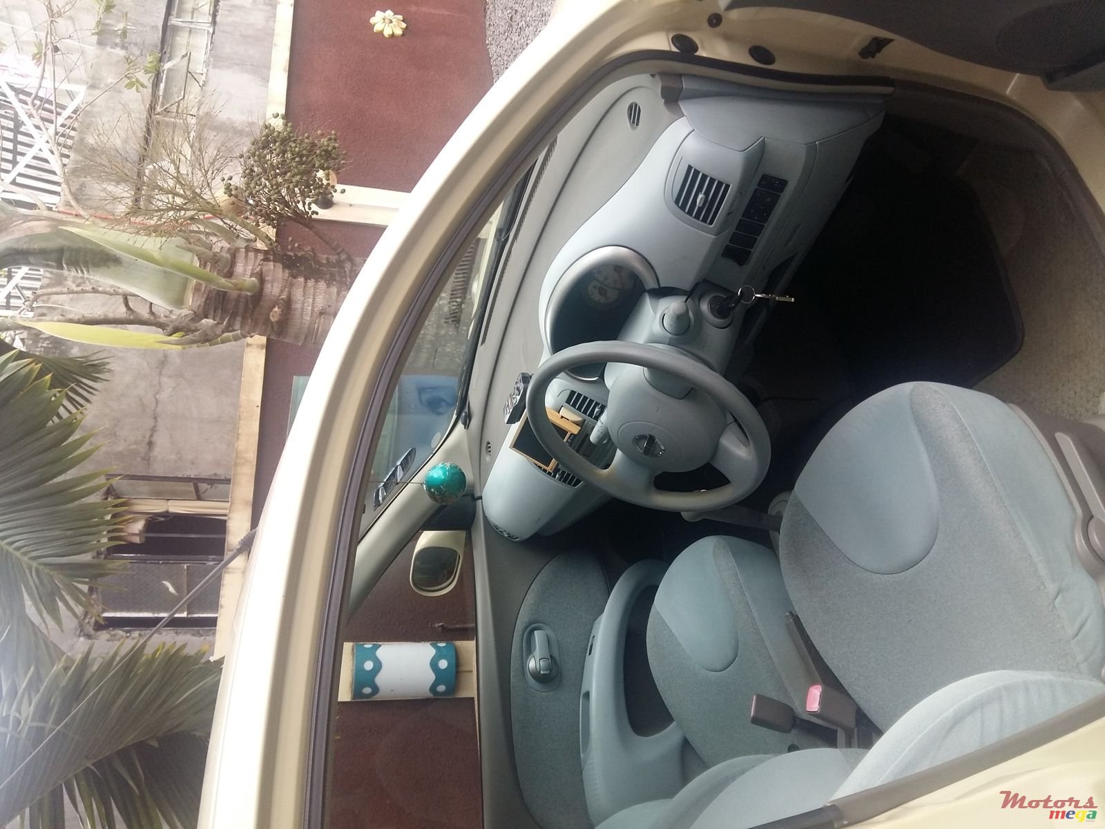 2006' Nissan March photo #5