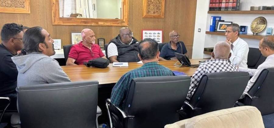 Osman Mahomed rencontre les syndicats de la CNT