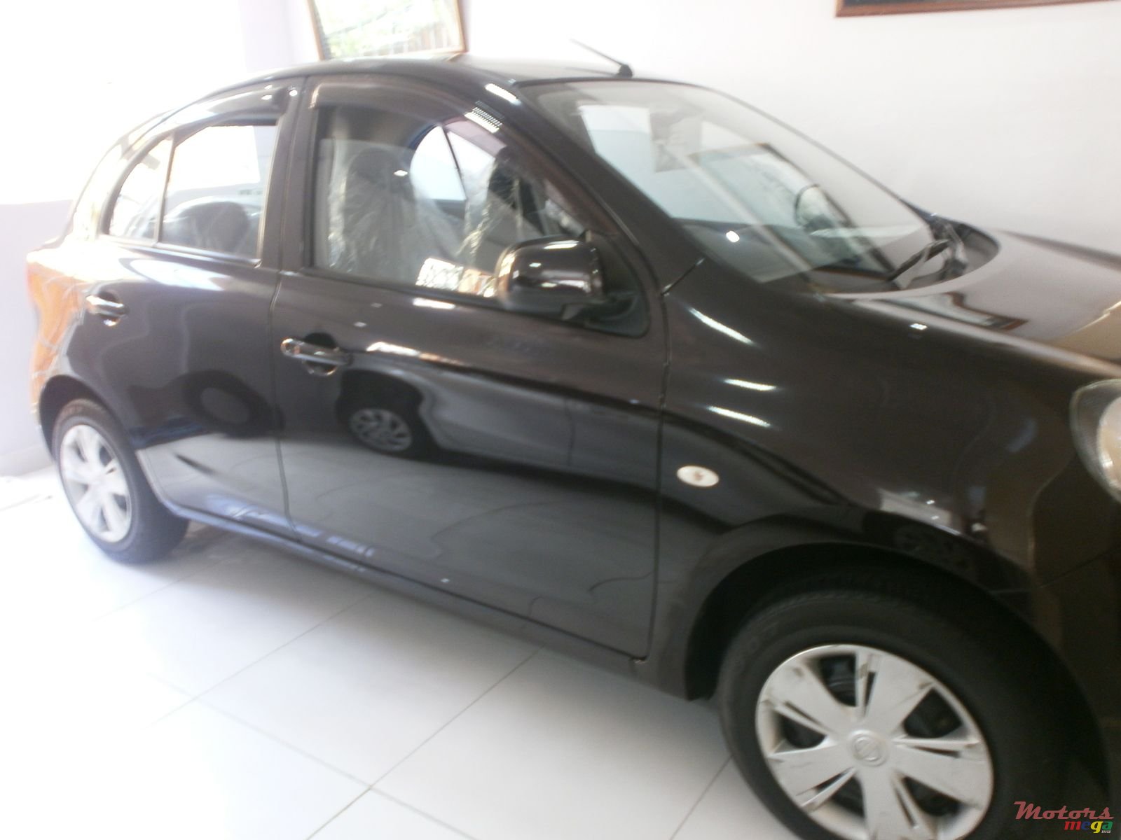 2014' Nissan March photo #6