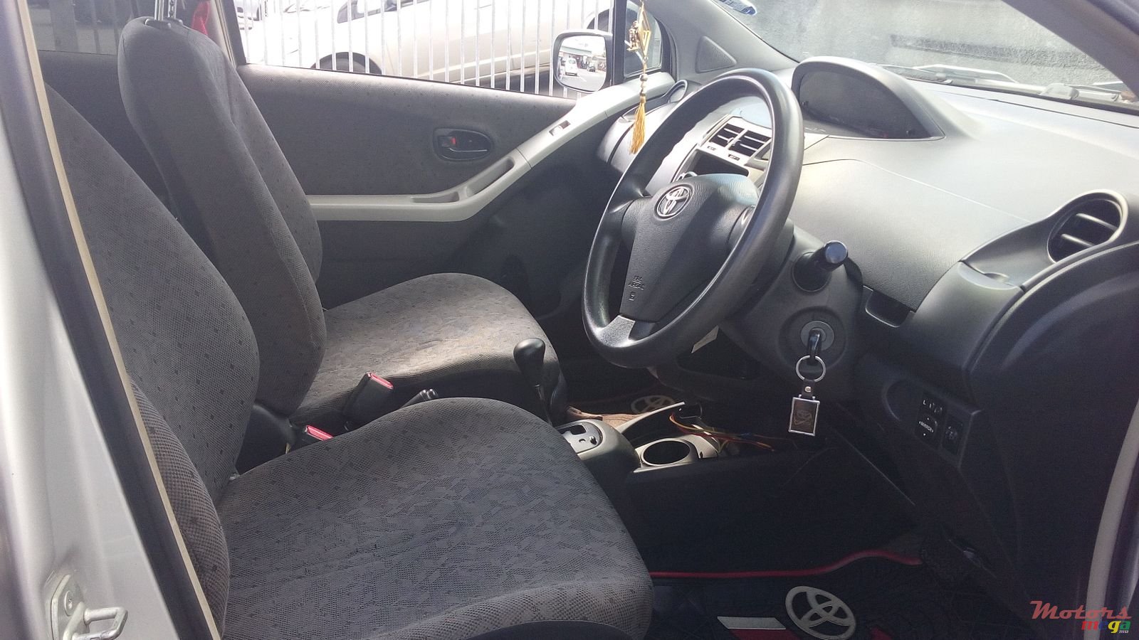 2008' Toyota photo #3