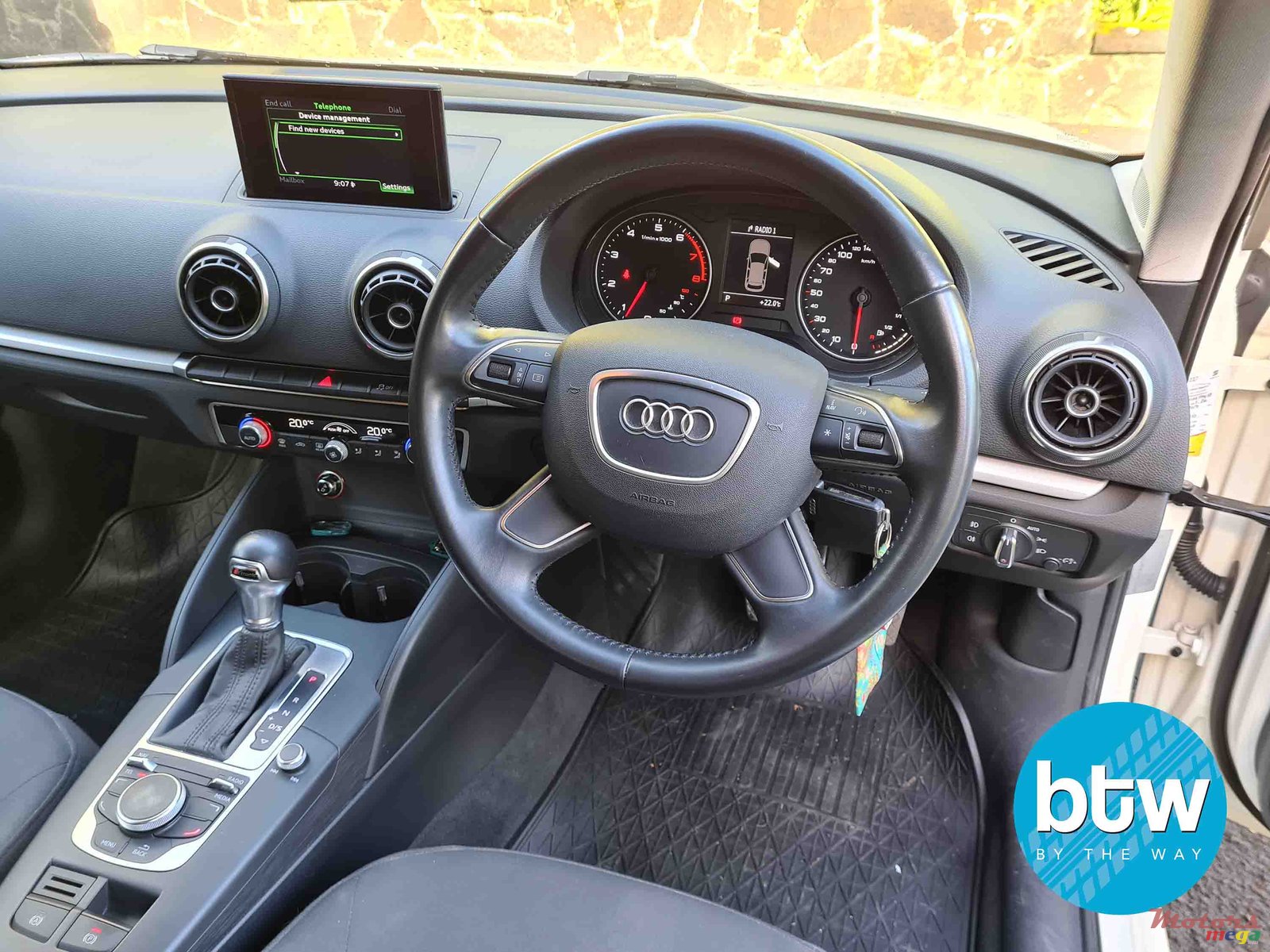 2015' Audi A3 photo #6