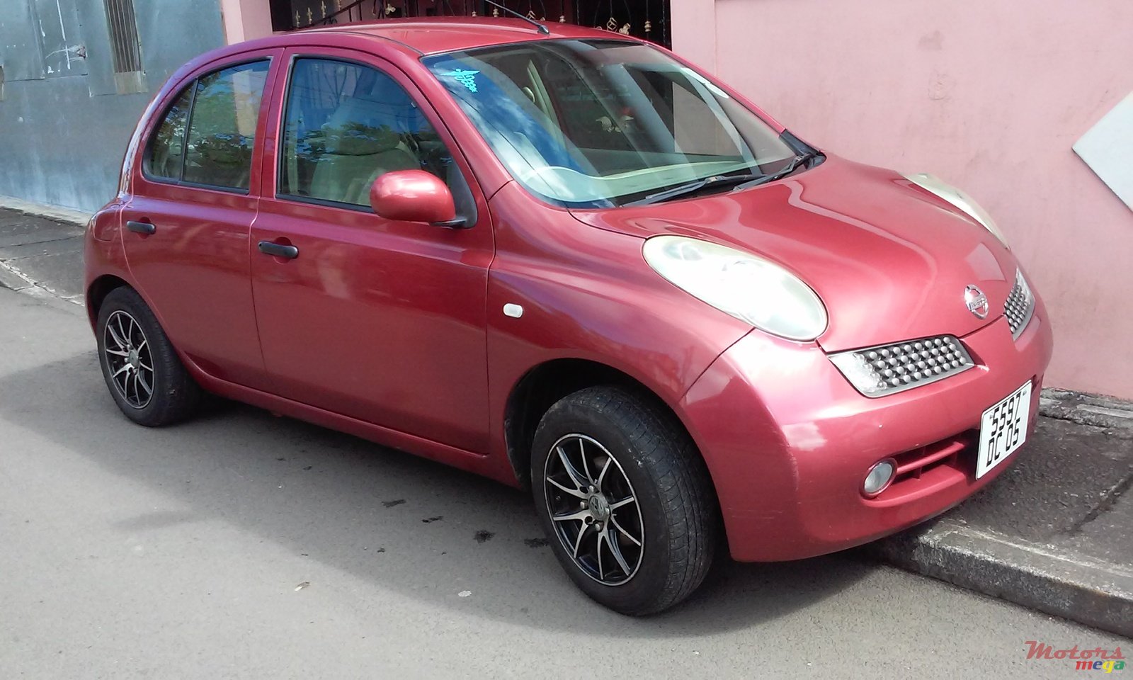 2005' Nissan AK 12 photo #1