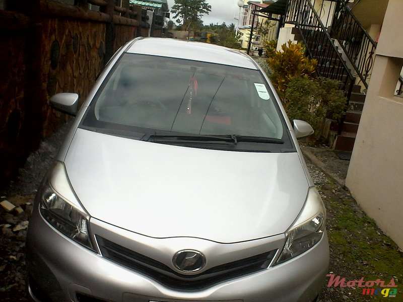2011' Toyota Vitz photo #1