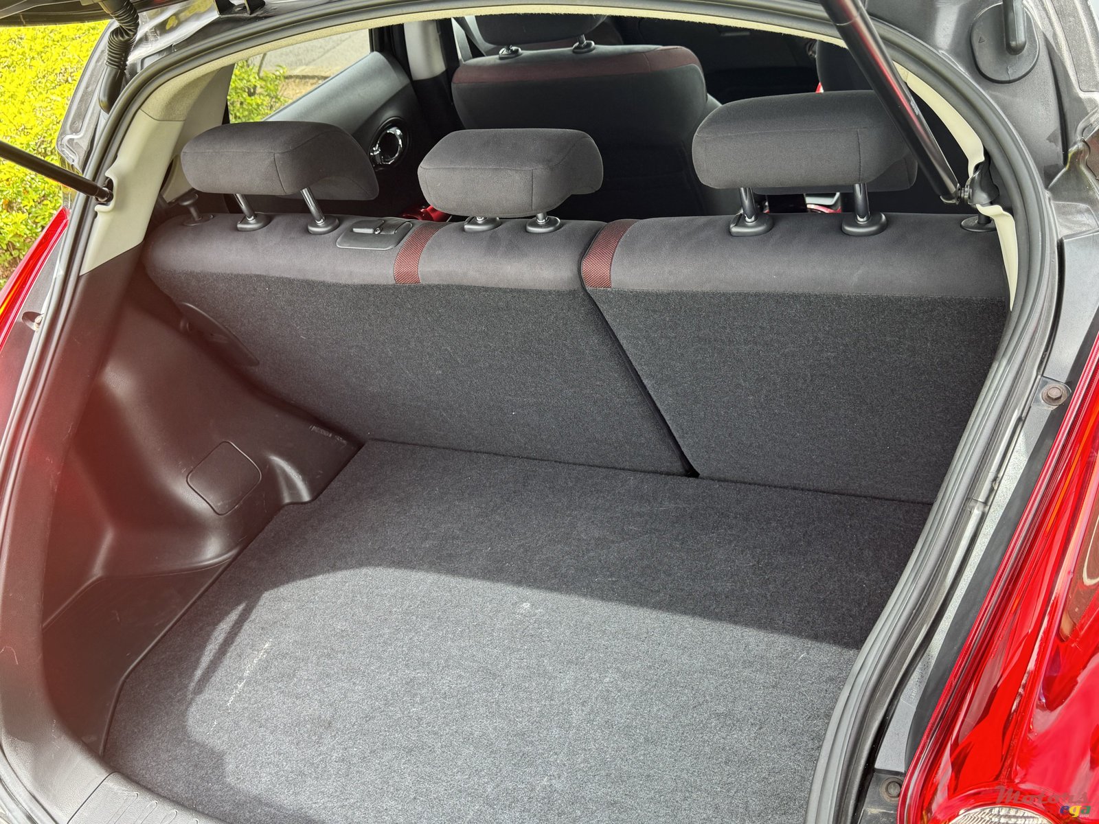 2012' Nissan Juke photo #6