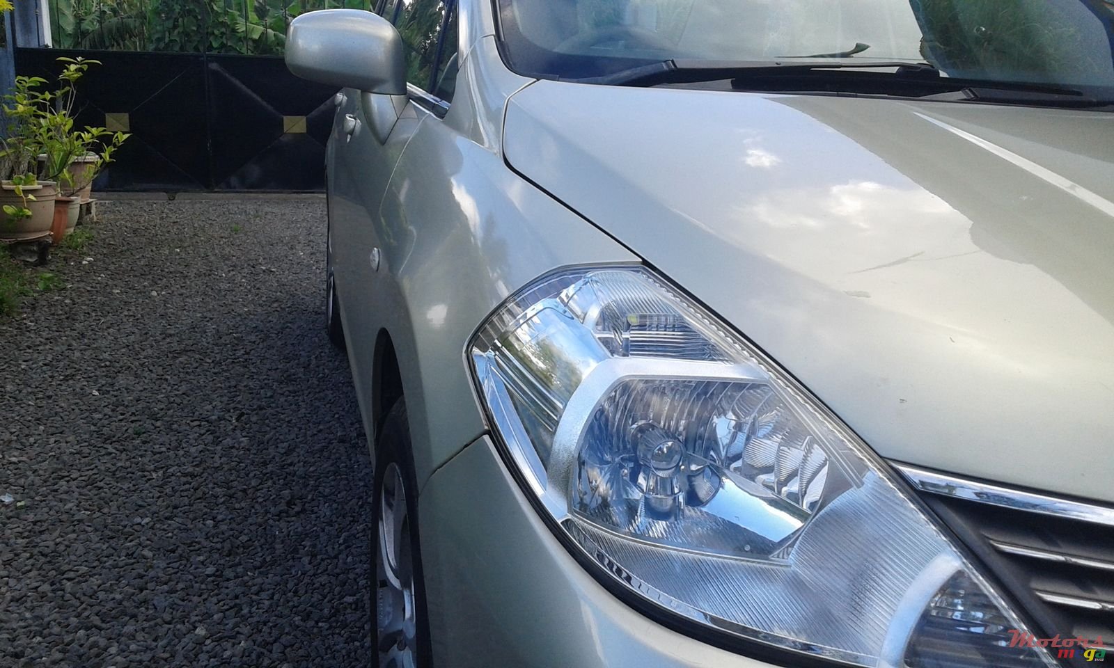 2005' Nissan Tiida photo #4