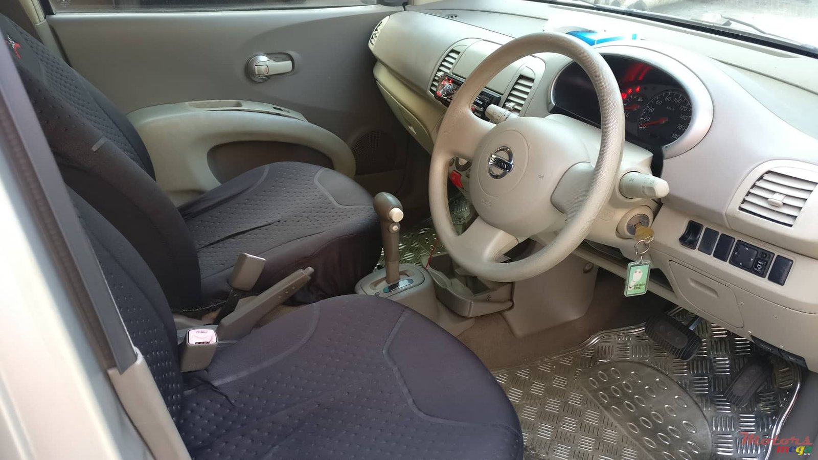 2005' Nissan March photo #2