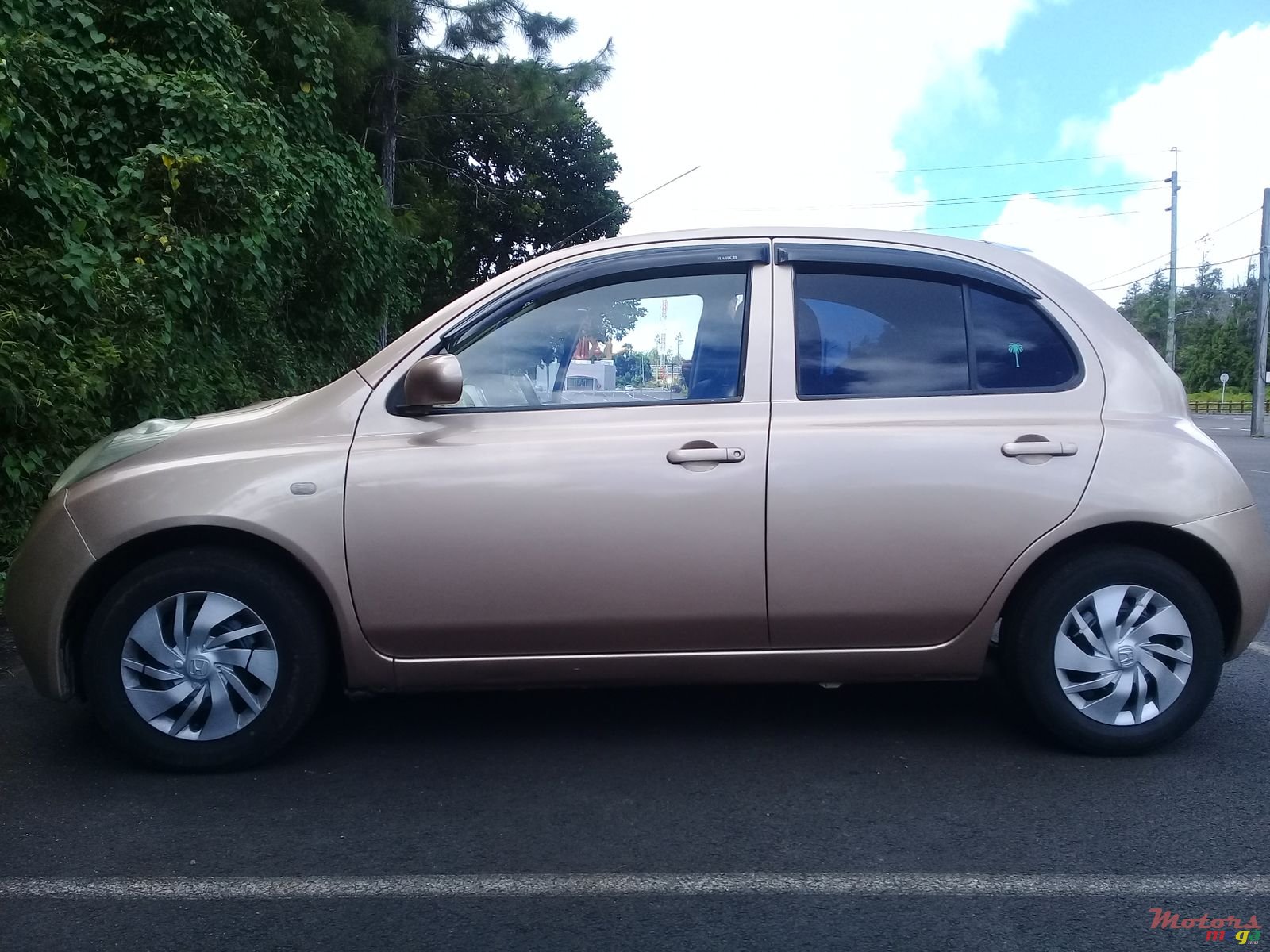 2004' Nissan March photo #5