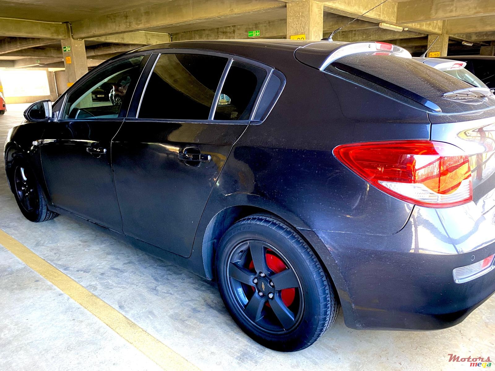 2014' Chevrolet Cruze photo #2