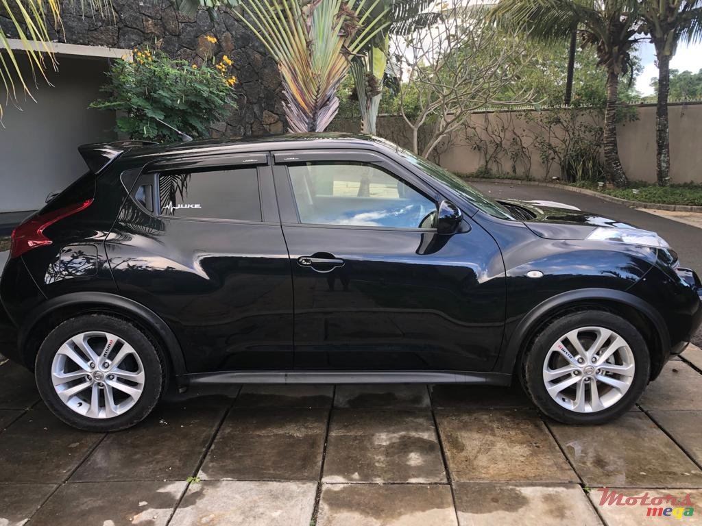 2012' Nissan Juke photo #1