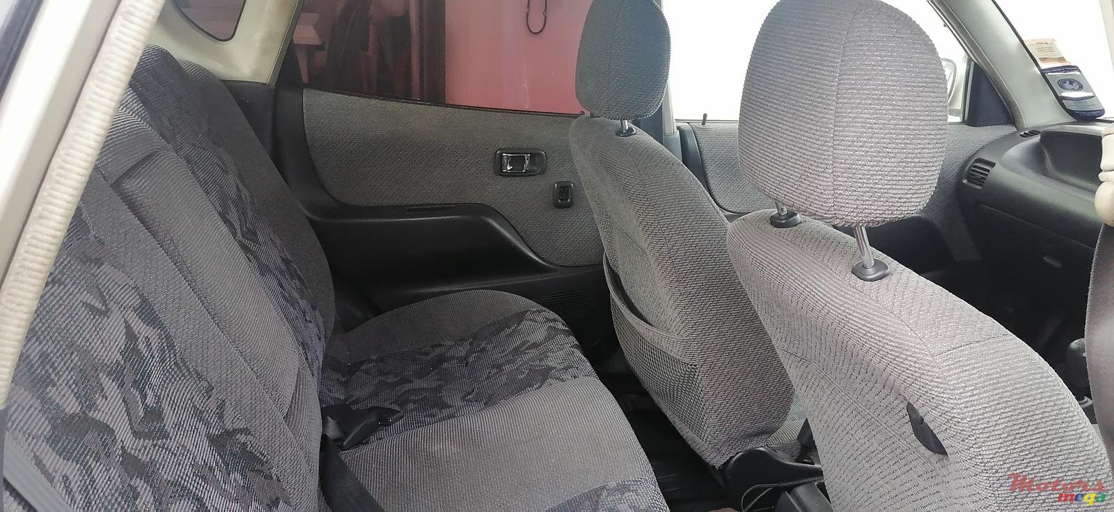 1999' Toyota photo #3