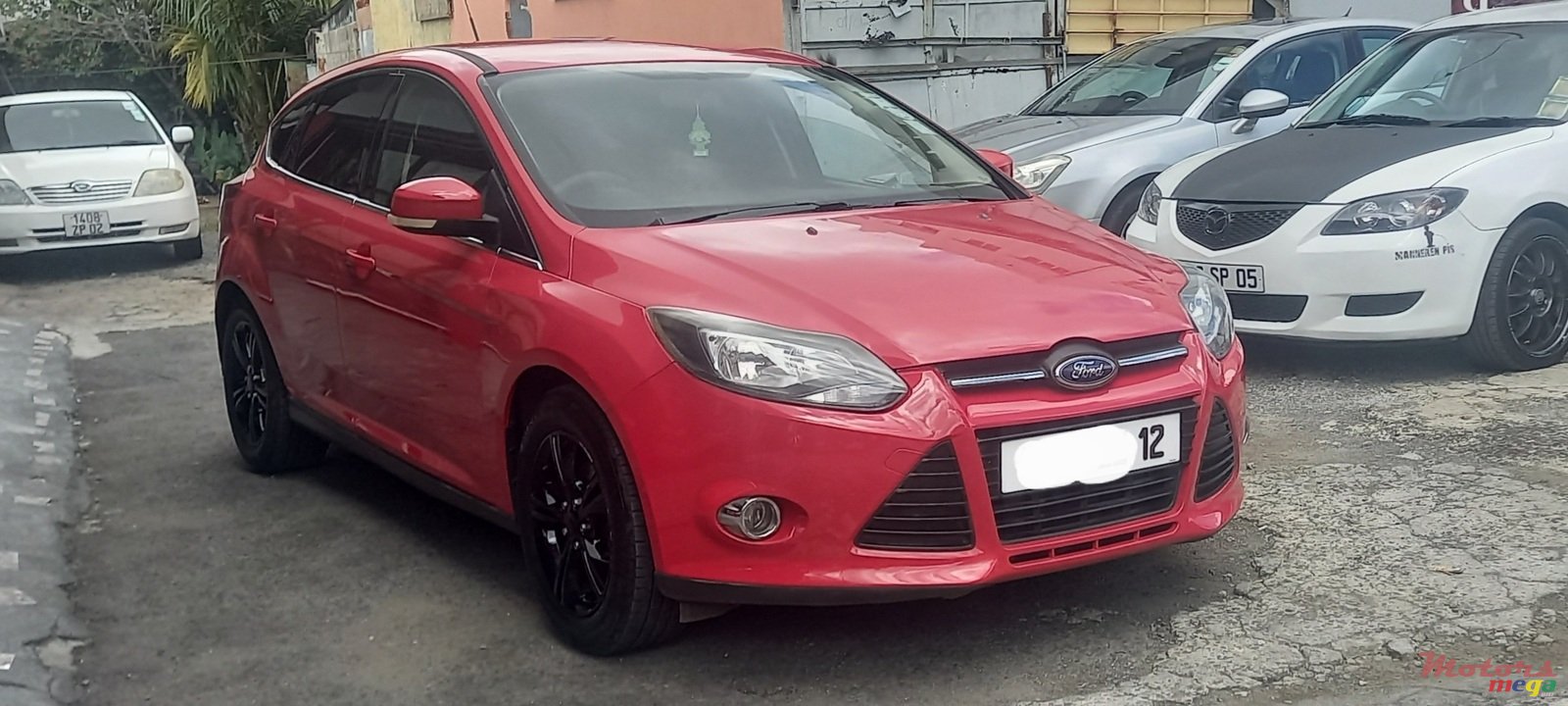 2012' Ford Focus photo #1