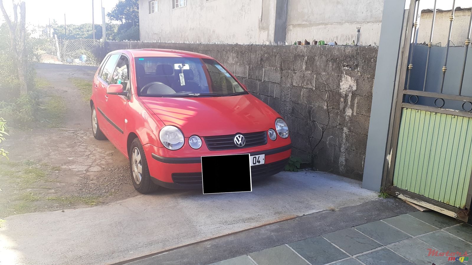 2004' Volkswagen Polo photo #4