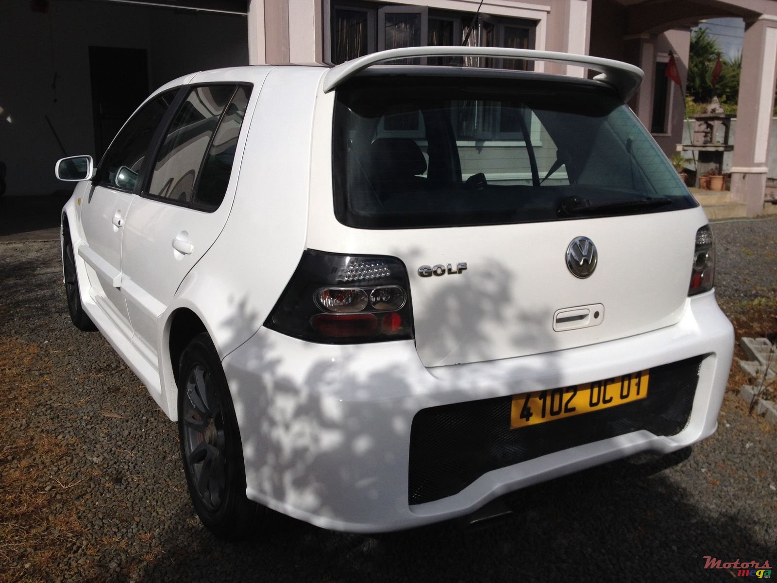 2001' Volkswagen Golf IV photo #5