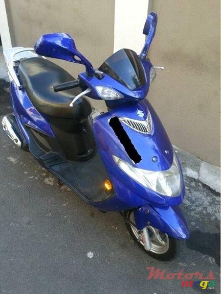 2012' Suzuki photo #1