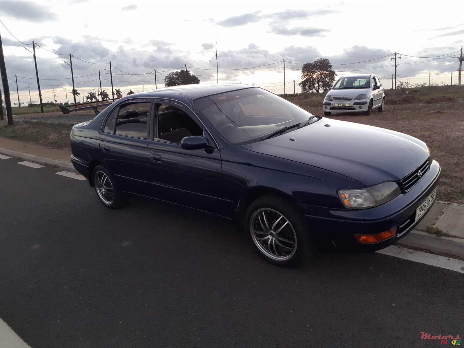 1995' Toyota Corona photo #4