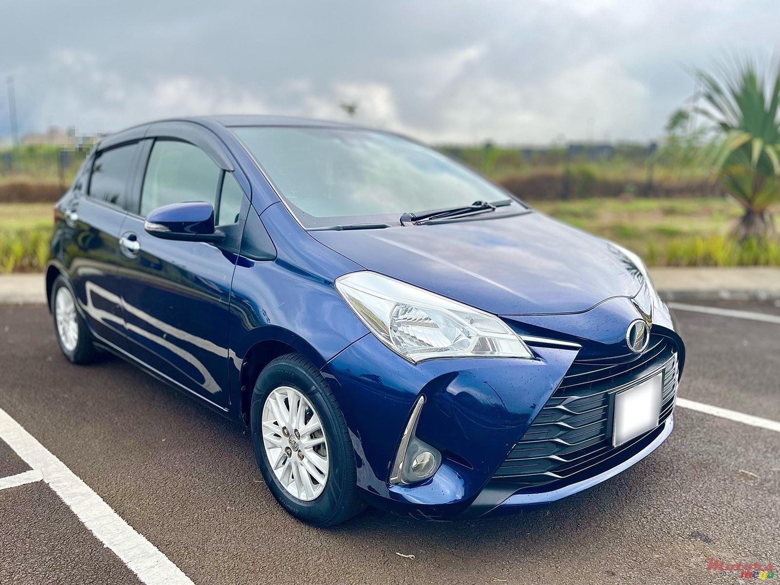 2018' Toyota Vitz photo #1