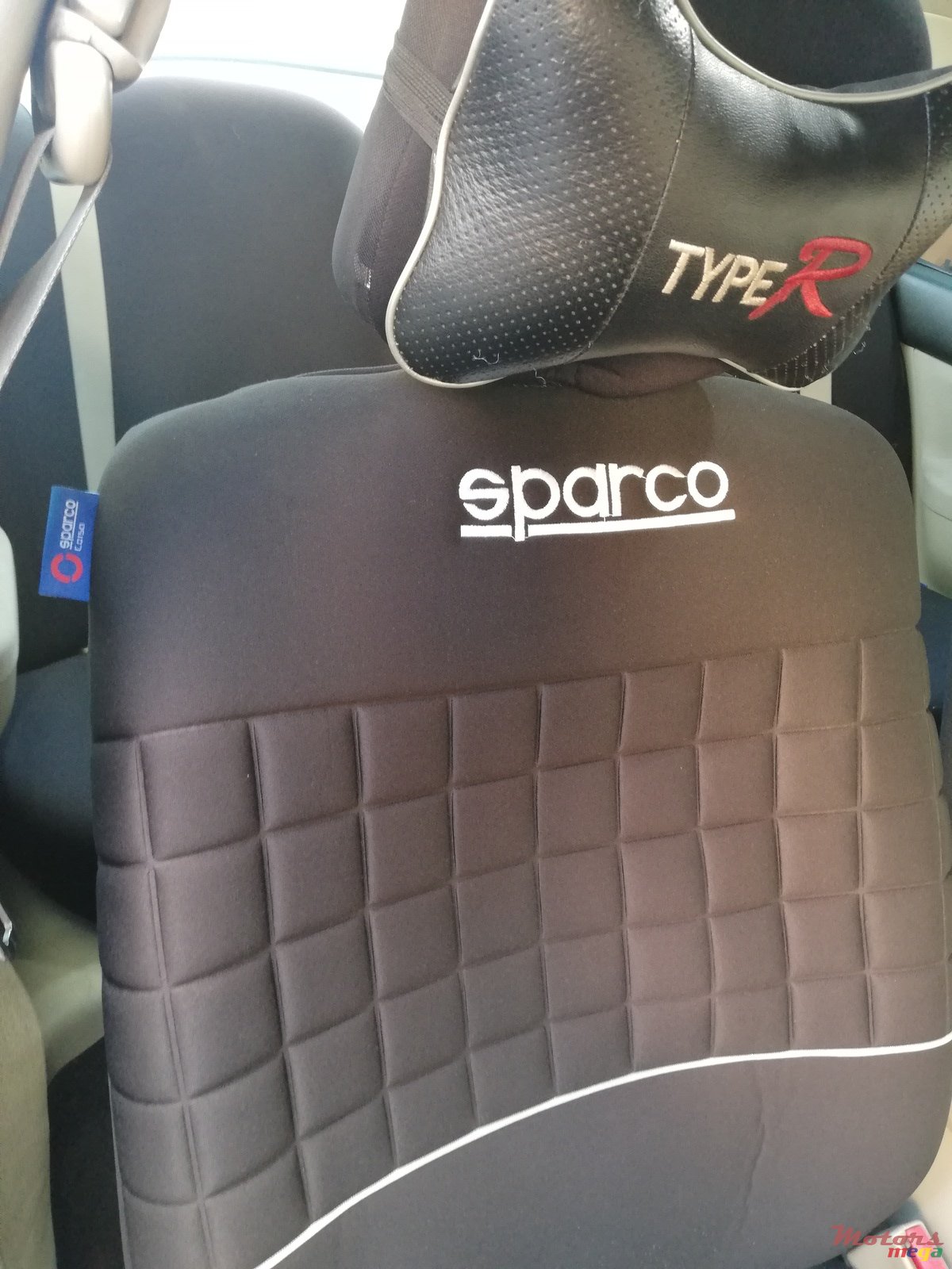 2008' Mitsubishi Lancer NIL photo #5