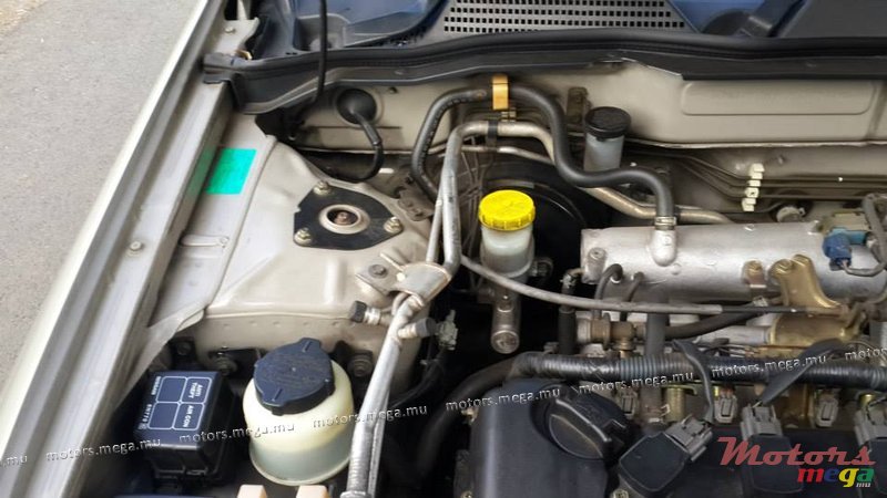 2004' Nissan Sunny N17 photo #4