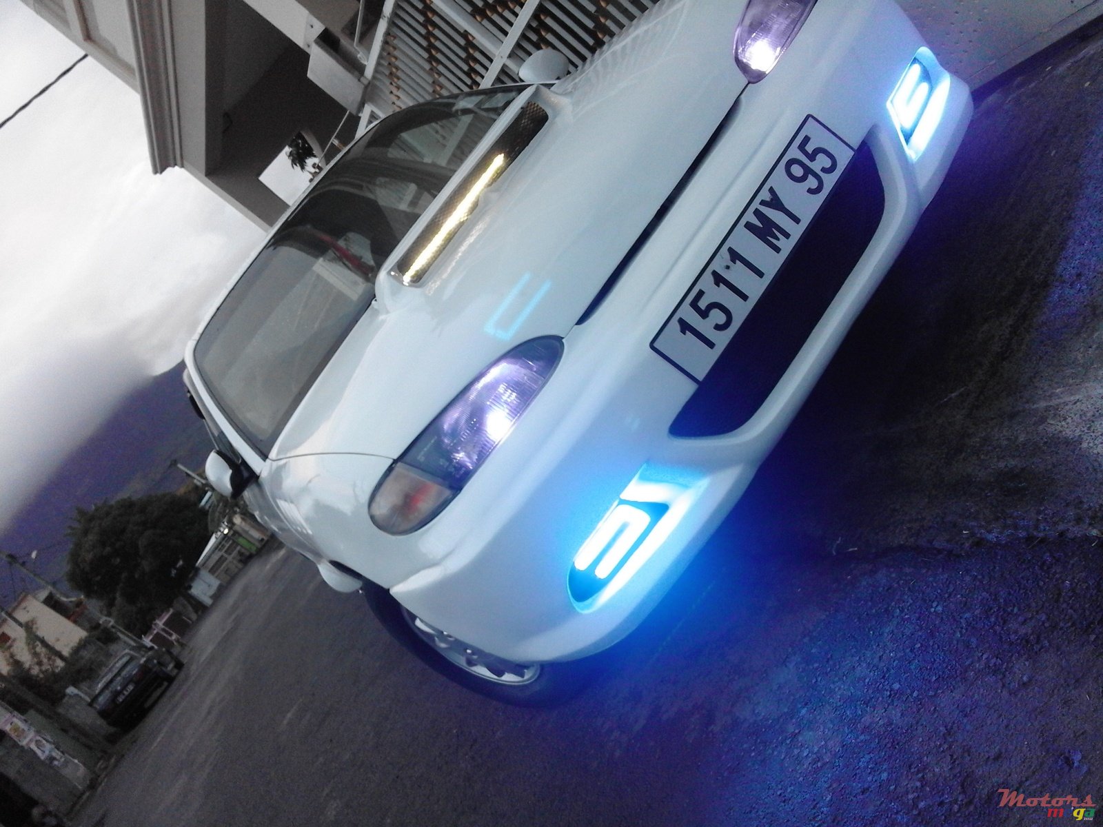 1995' Hyundai Accent Sport Model photo #1