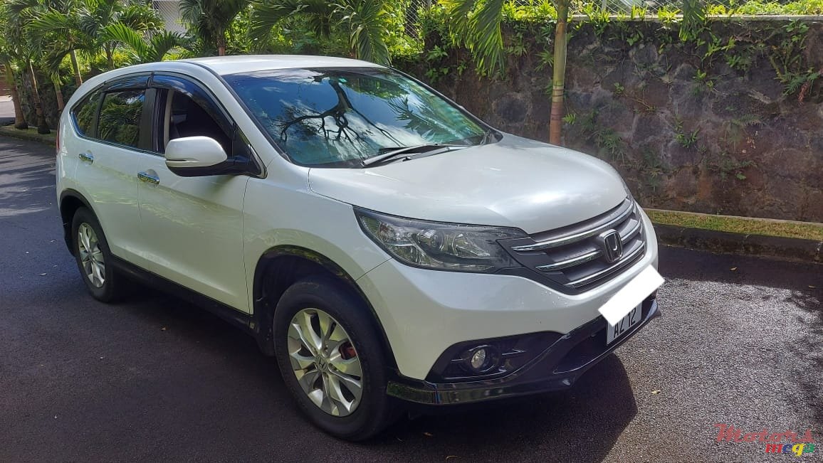 2012' Honda CR-V photo #2