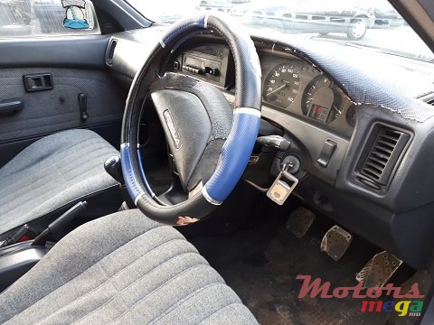 1988' Toyota EE90 photo #5