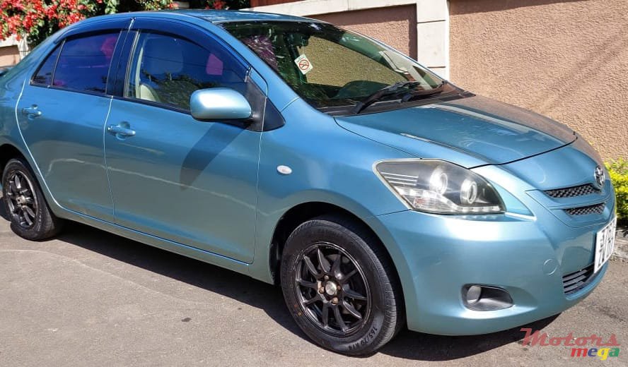 2007' Toyota photo #4