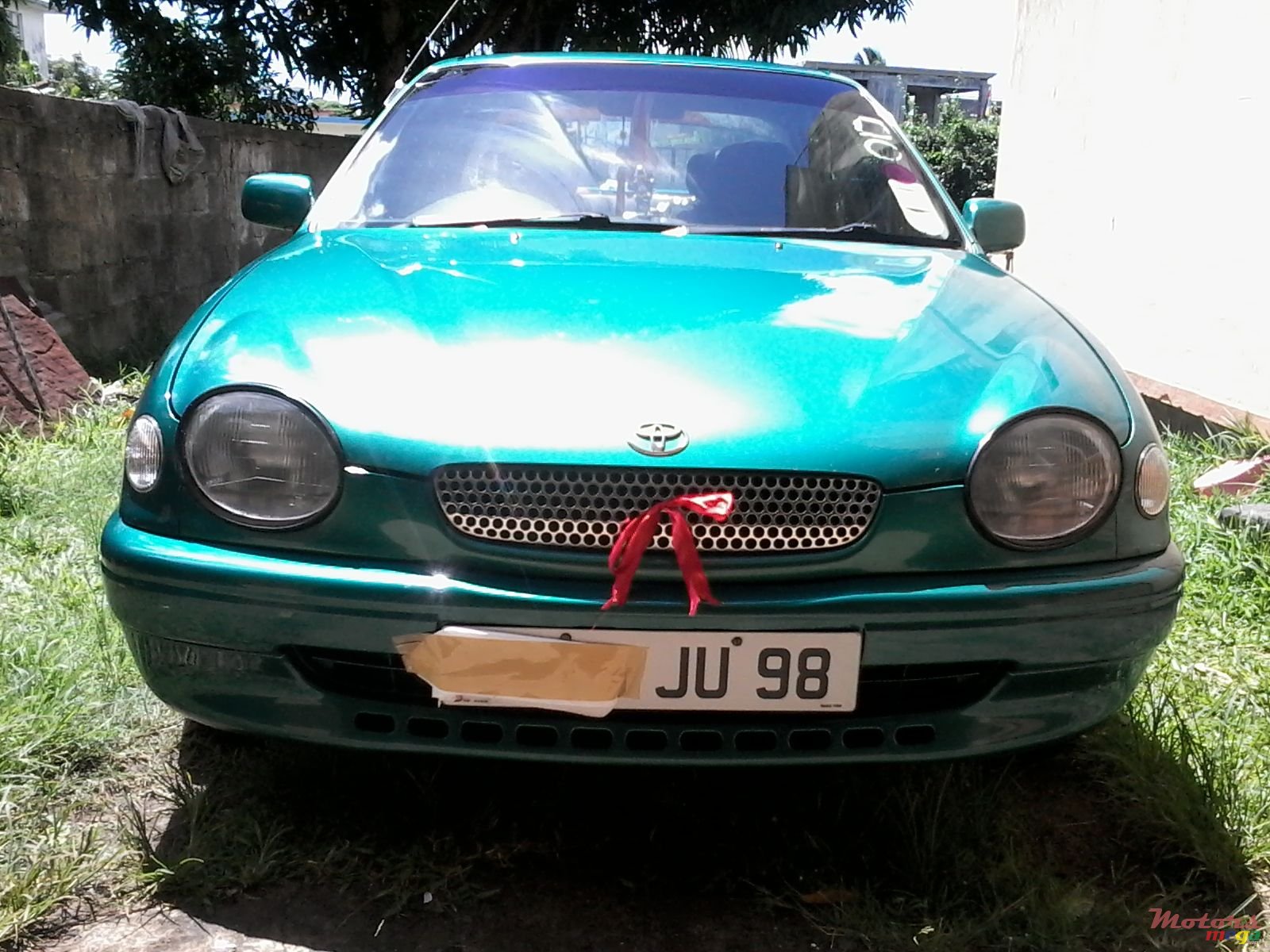 1998' Toyota Corolla photo #1