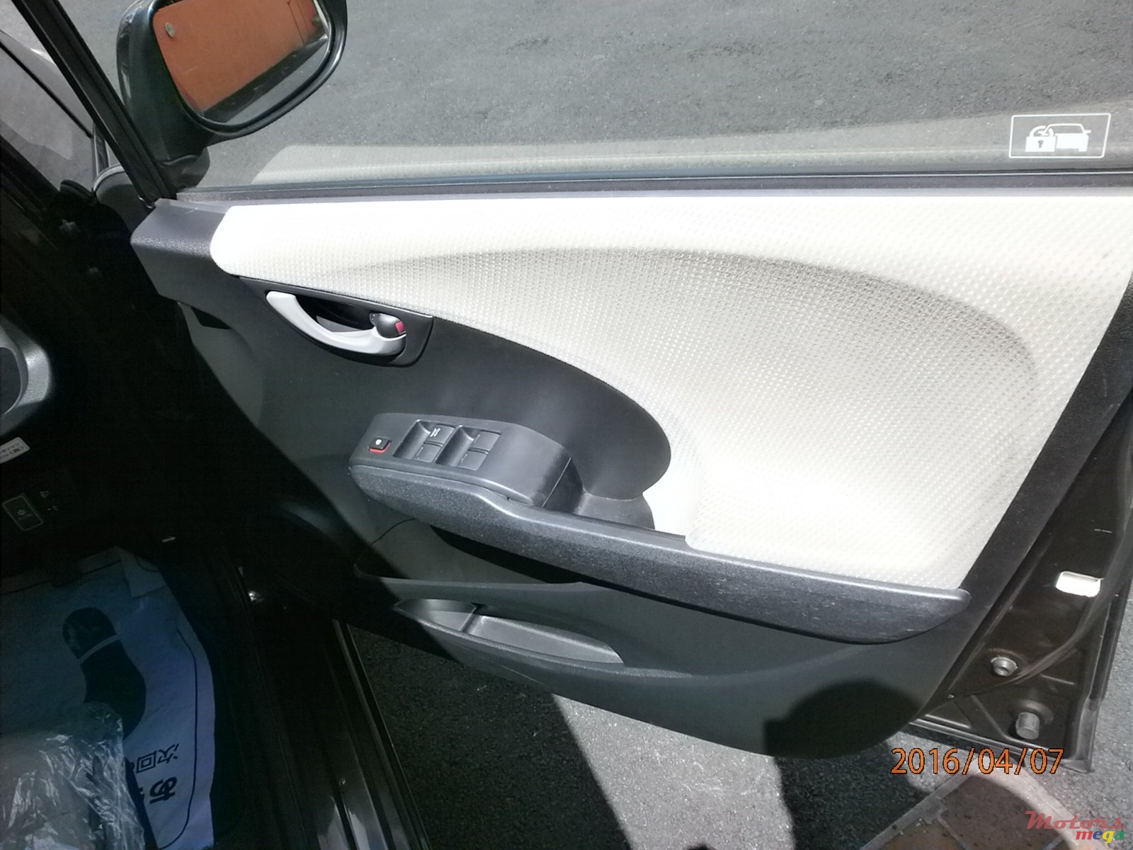 2012' Honda Fit fit photo #5