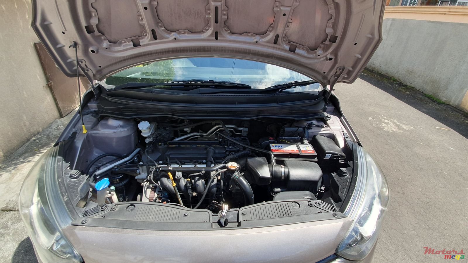 2015' Hyundai i20 photo #5