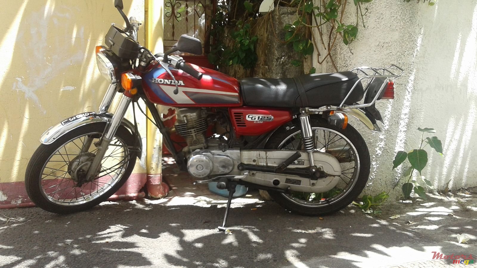 2001' Honda photo #1