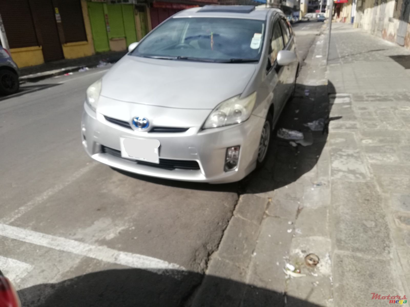 2010' Toyota Prius photo #1