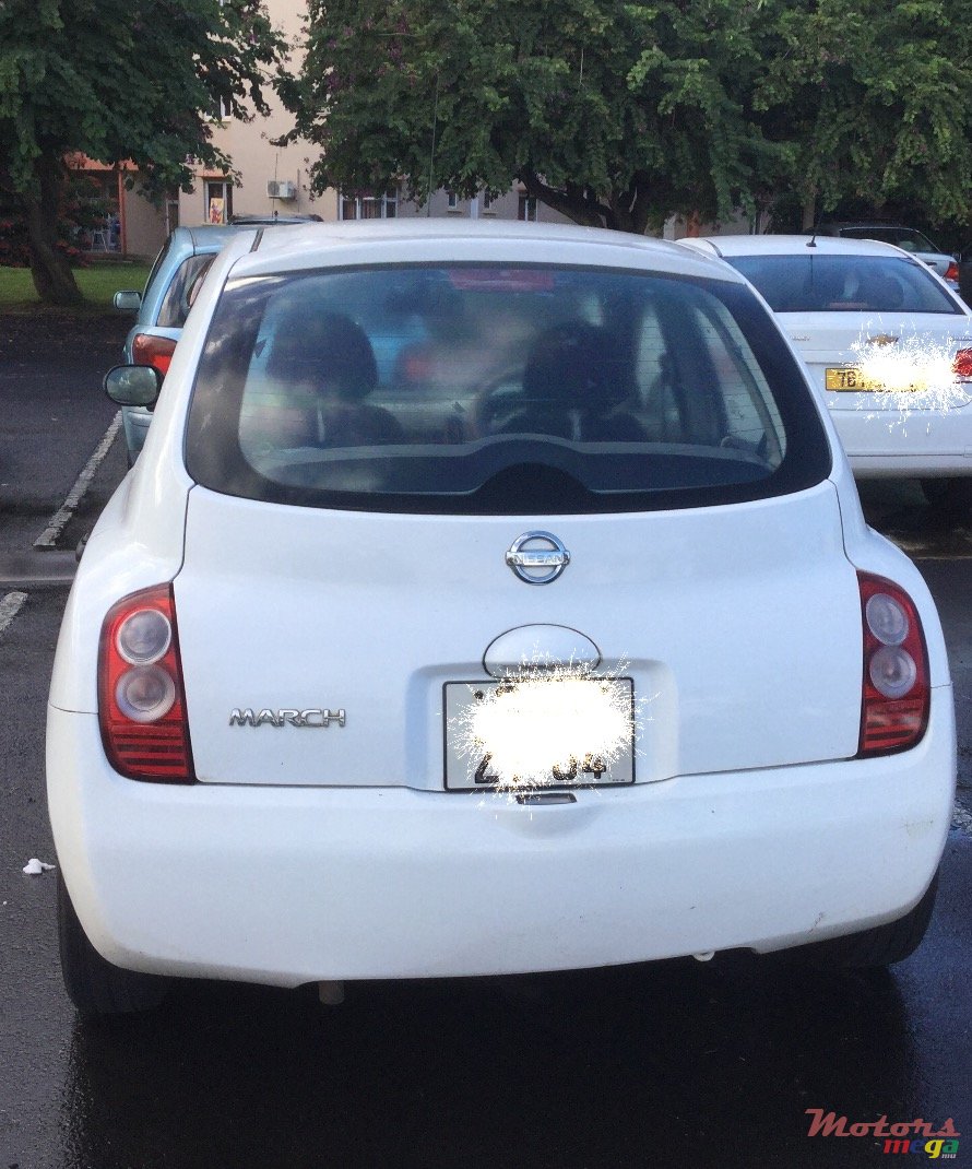 2004' Nissan March photo #2