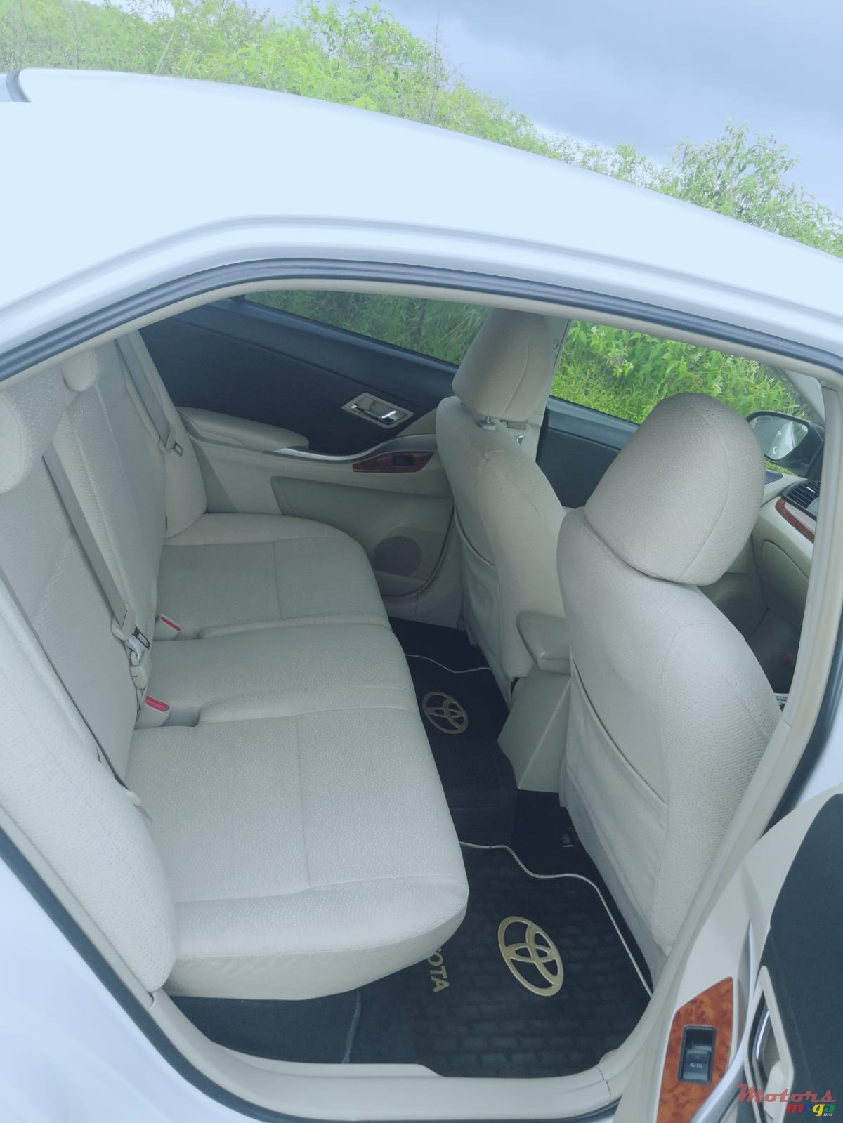 2013' Toyota Allion A15 1500cc photo #3