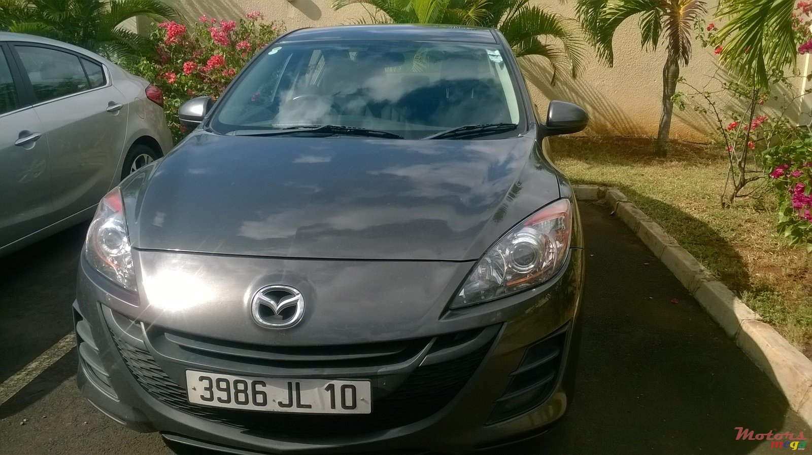 2010' Mazda 3 photo #1