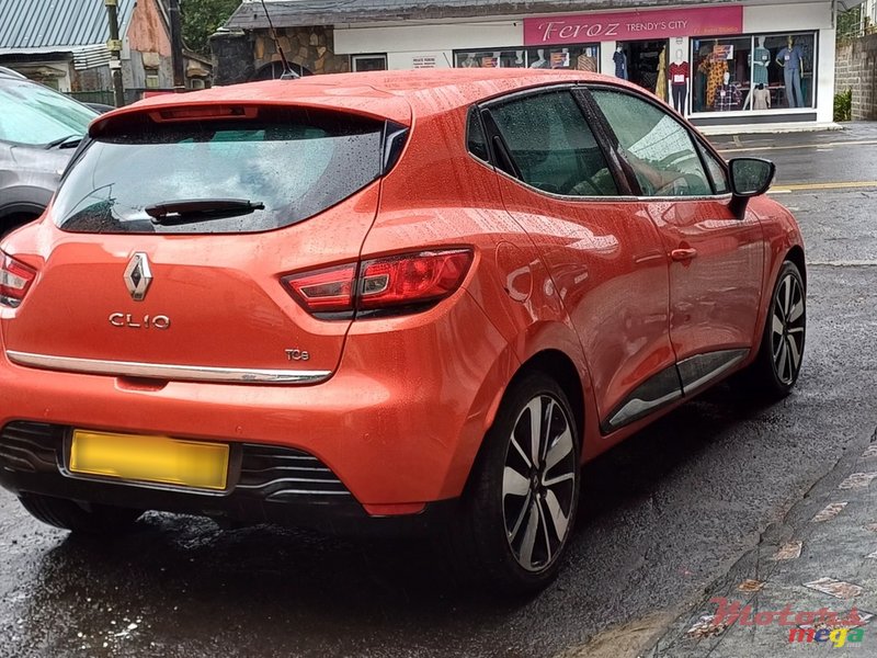 2015' Renault Clio photo #4