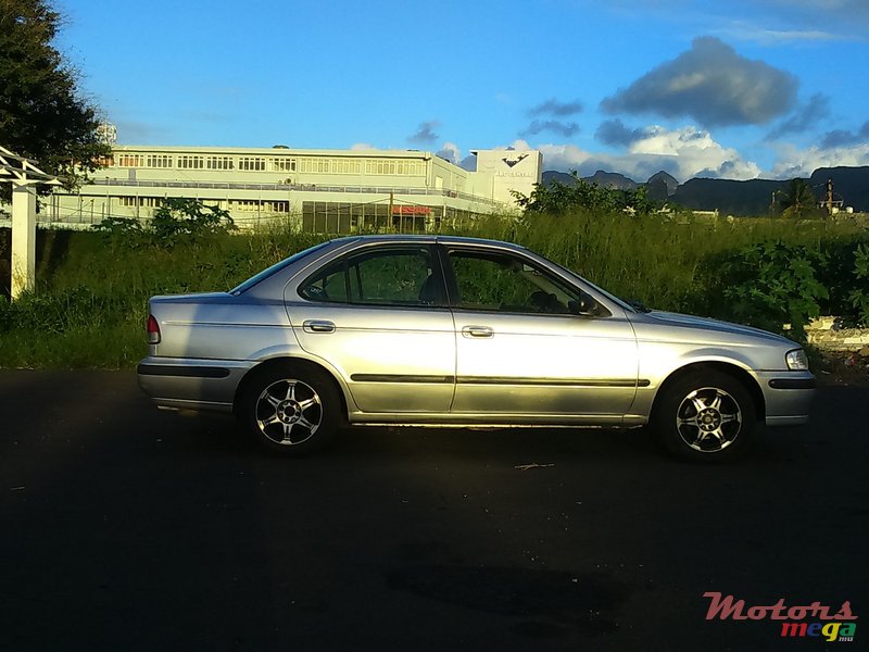 1999' Nissan Sunny b15 photo #1