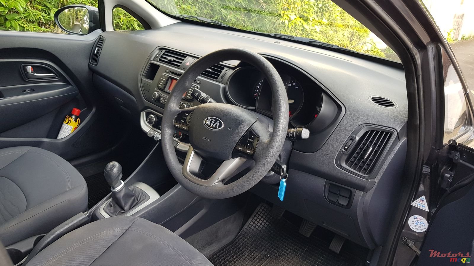 2013' Kia Rio photo #7