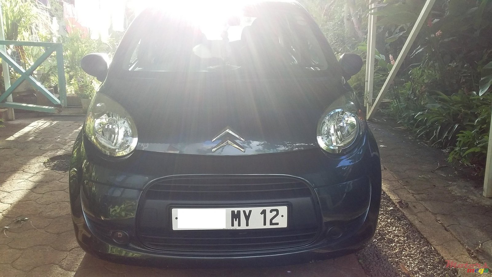 2012' Citroen C1 photo #1