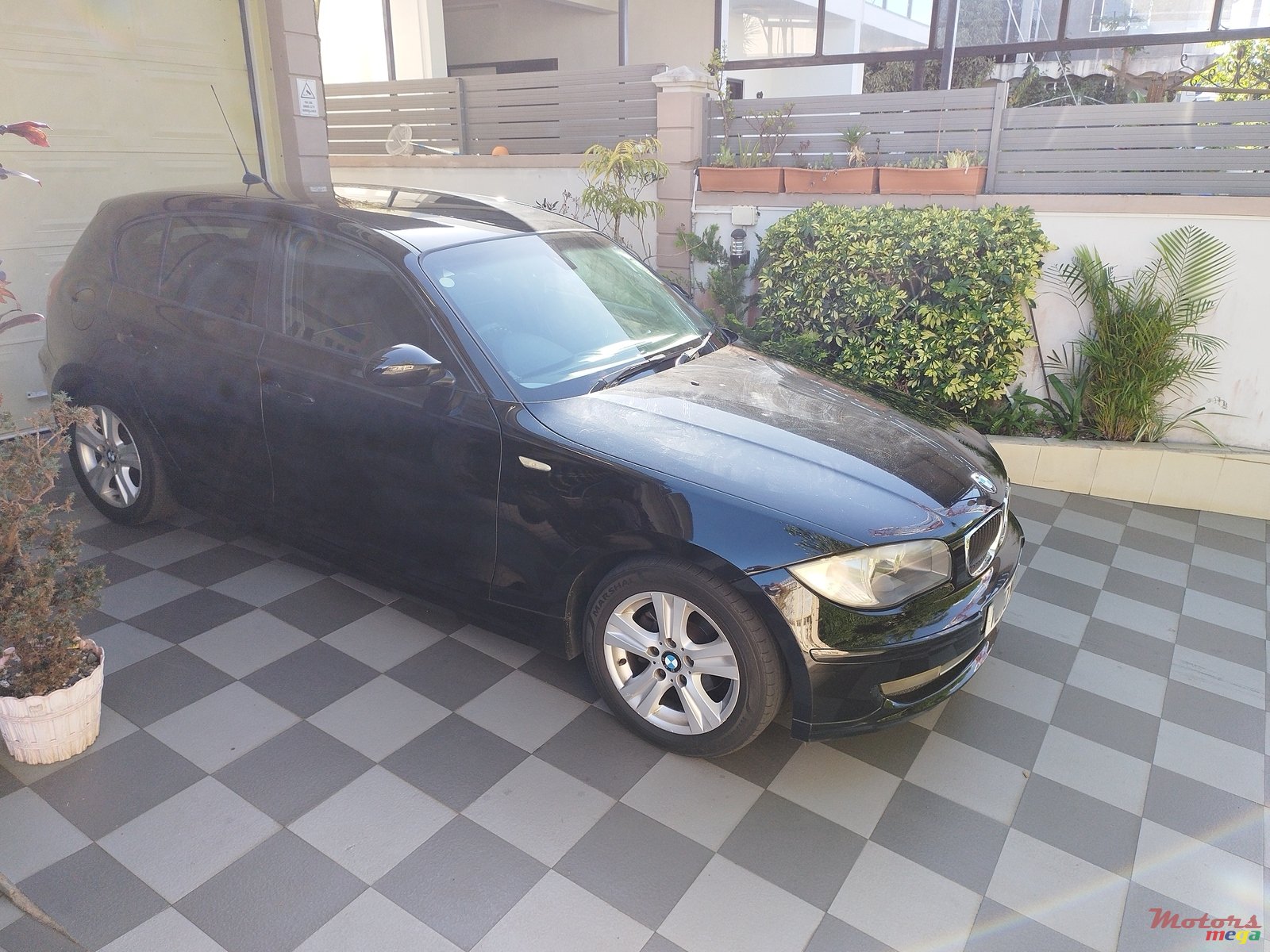 2009' BMW 116 photo #4