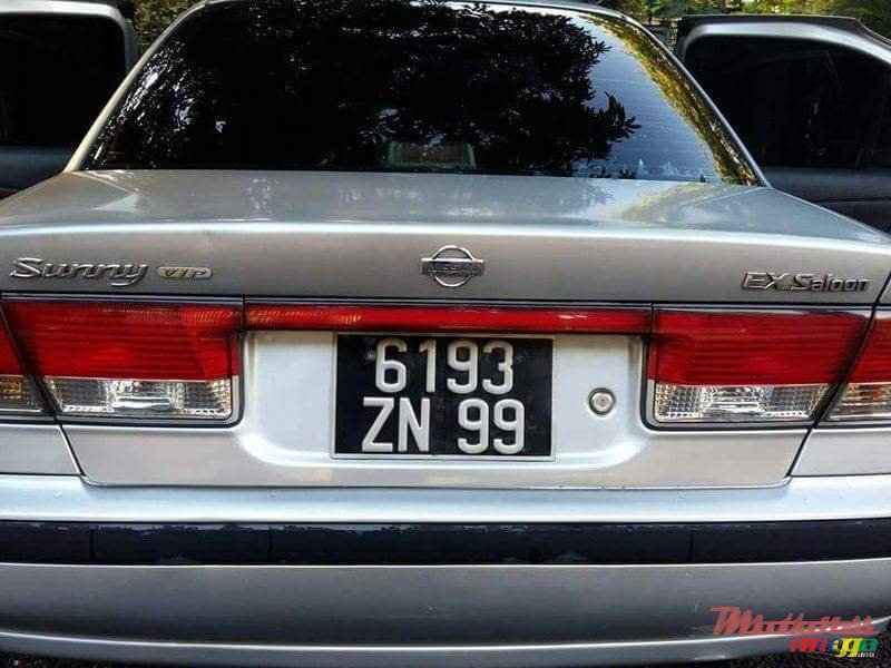 1999' Nissan Sunny photo #1